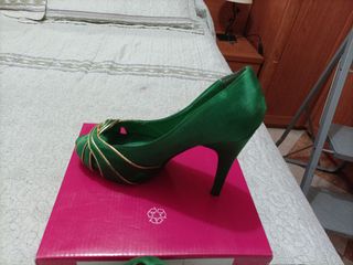 Zapatos y bolso