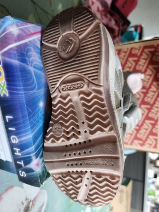 Scarpe bambina Geox n. 27