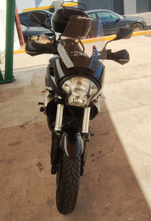 KAWASAKI VERSYS 650CC. ABS