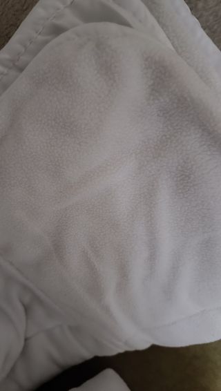 Edredon blanco cama 90