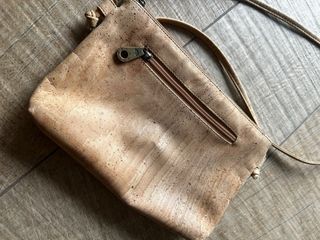 BOLSO DE HOMBRO DE CORCHO