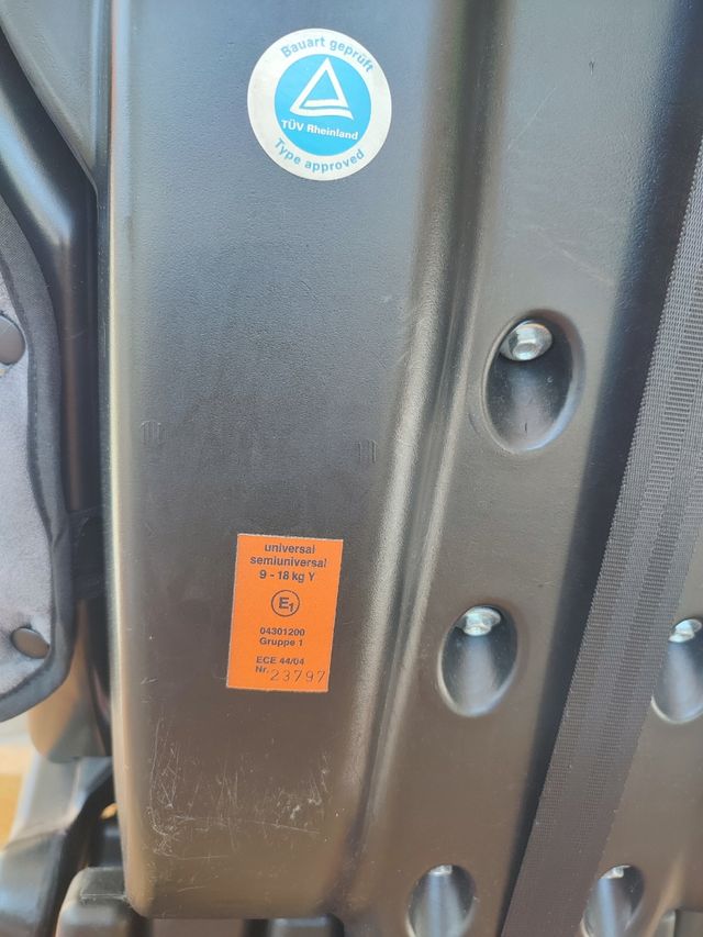 Silla niños coche Recaro Young Sport 