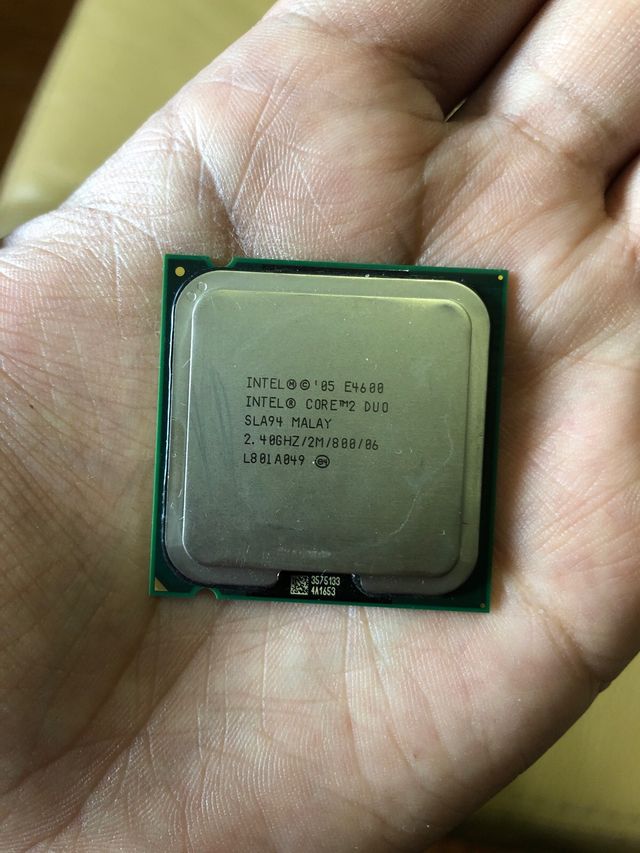 Intel® Core 2 Duo E4600
