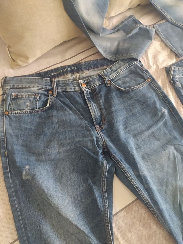 Oferta Pantalón vaquero hombre C&A