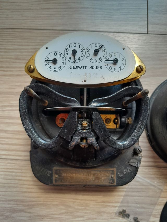 Contador electrico vintage