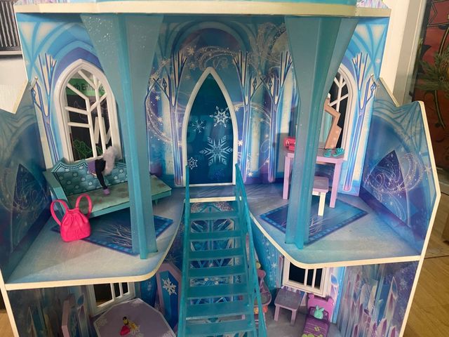 Castillo Frozen Disney