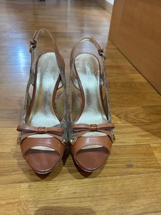 Sandalias plataforma guess