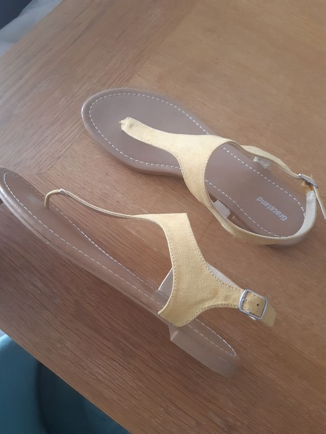 Sandalias nuevas 41/42