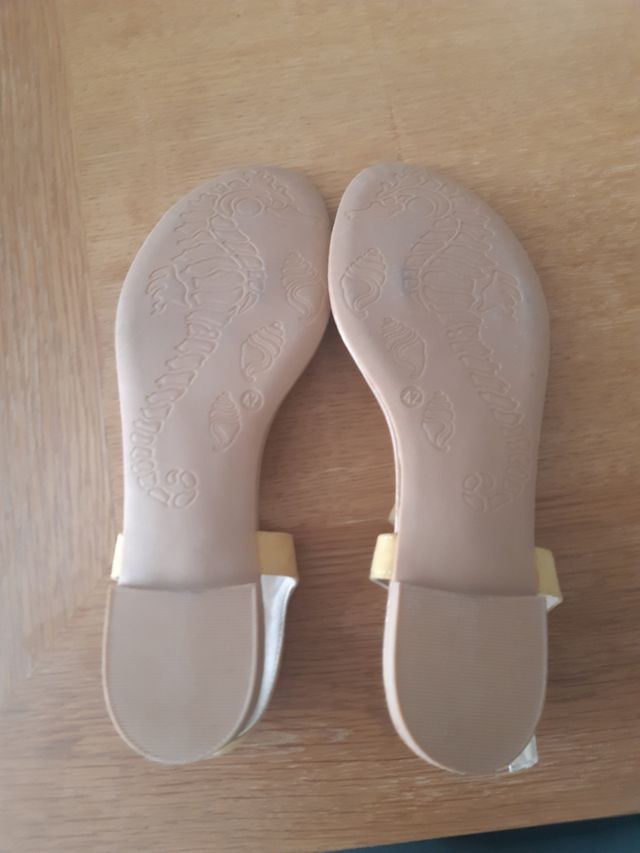 Sandalias nuevas 41/42
