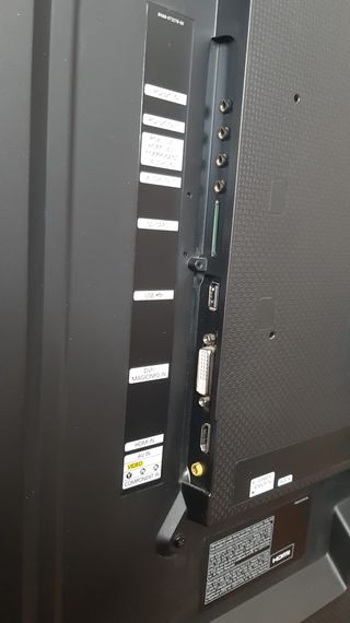 Monitor profesional SAMSUNG DB48E de 48"