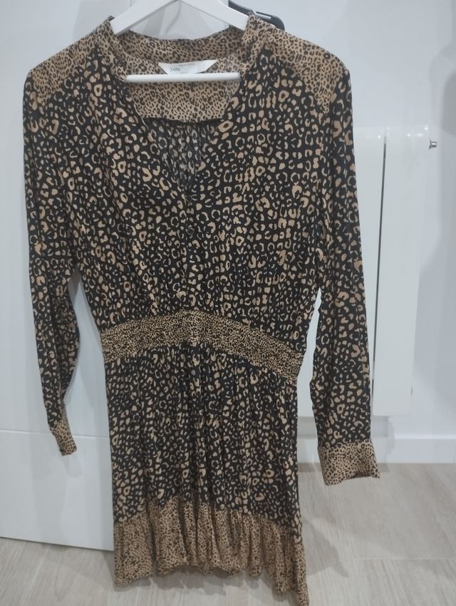 Vestido leopardo zara