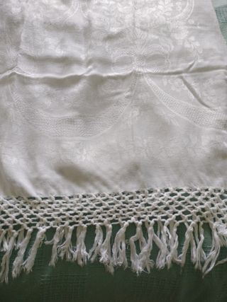 Asciugamano in fiandra antico con frange a mano