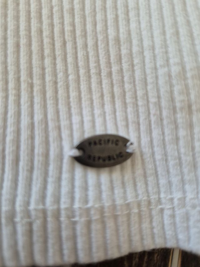 Top corto bianco a costine Pull&Bear XS