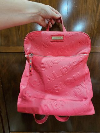 Mochila Mujer "Desigual" Fucsia