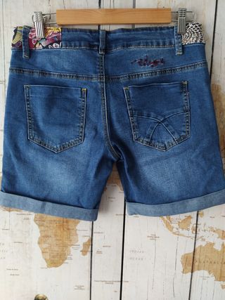 Bermuda corta tejana mujer Desigual 