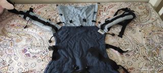 Mochila portabebés Buzzidil 