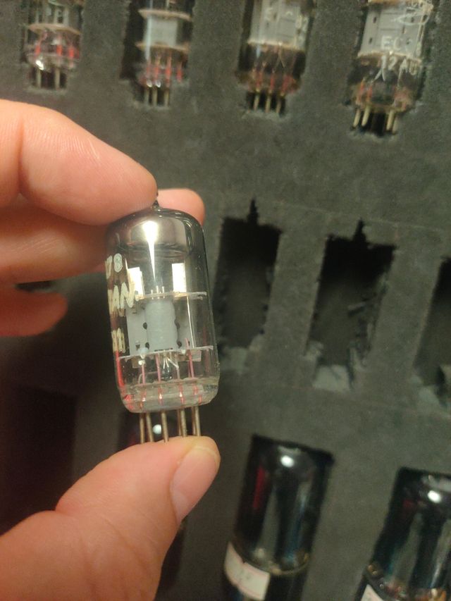 Pareja 12at7 ecc81 válvulas