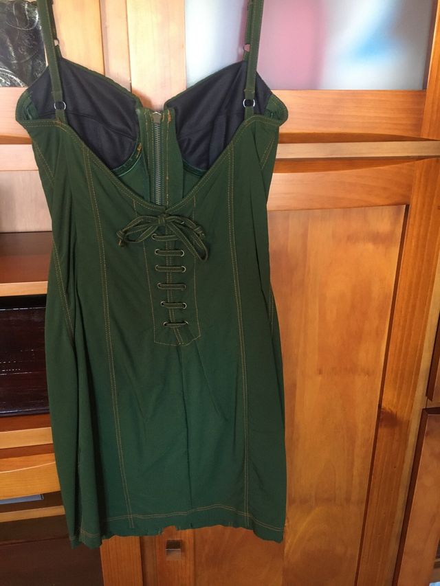 VESTIDO PUNK VINTAGE. EXCLUSIVO