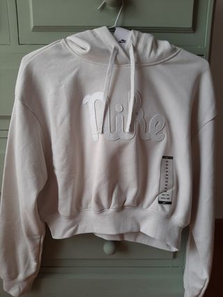 Nike. Sudadera de chica
