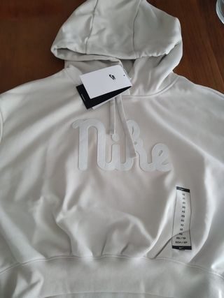 Nike. Sudadera de chica