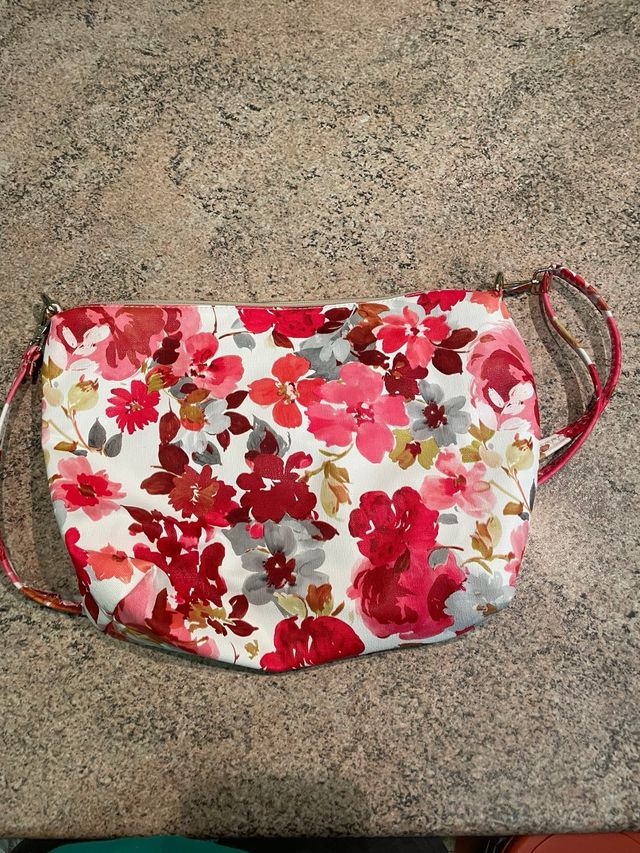 Borsetta con motivo floreale