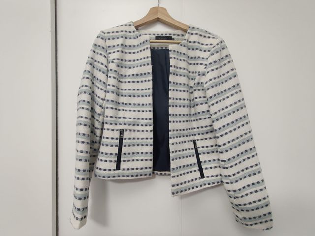 Blazer Only branco e azul