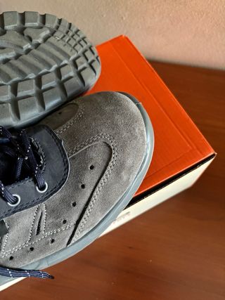 Scarpe antinfortunistiche Base