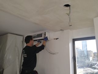 Instalador de aire acondicionado