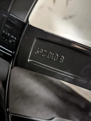 Llantas X3 G01 X4 G02 20" 699M