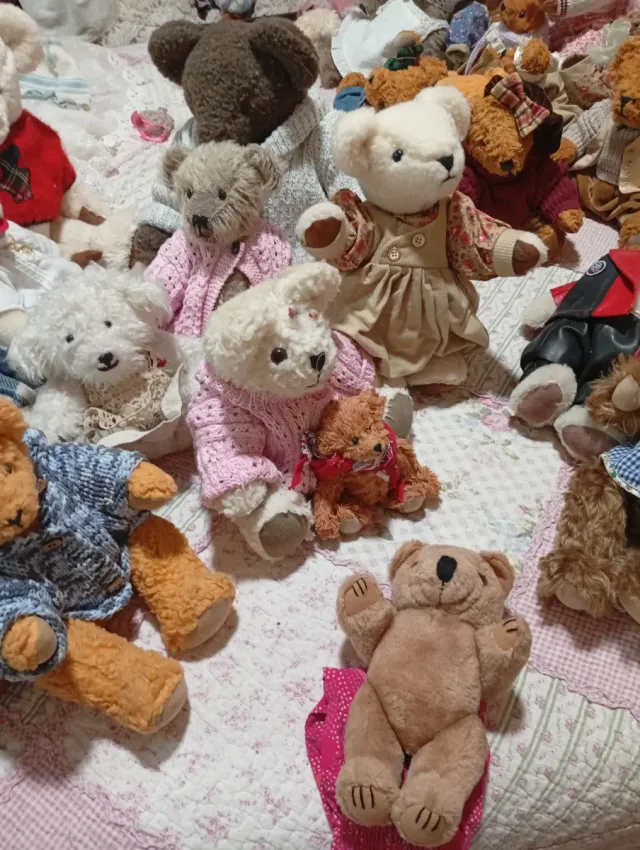 Ositos de colecion. A 7 euros unidade