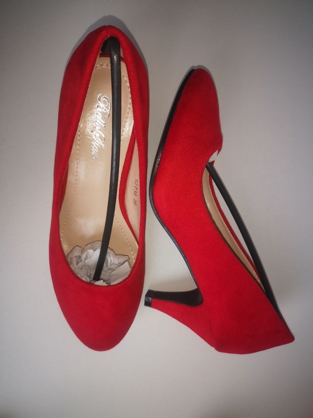 Zapato rojo de tacón, n°36