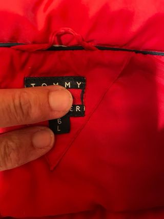 Chaleco niño marca tomy hilfiguer