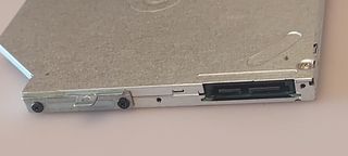 Grabadora sata Panasonic UJ8HC