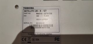 Toshiba Satellite blanco
