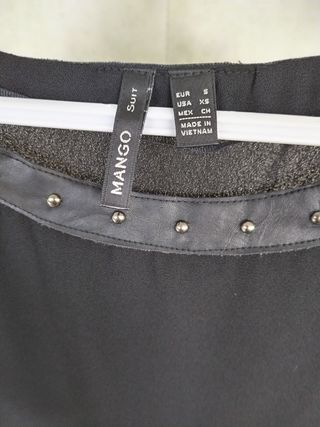 Blusa negra HyM talla S