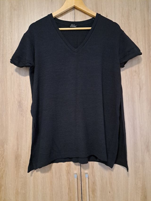 Camiseta azul marino de Zara 42-44