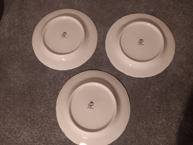 3 piatti dolce bordo lavorato