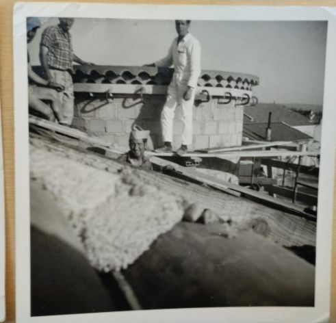 *Lote fotografías antiguas de obreros, albañiles