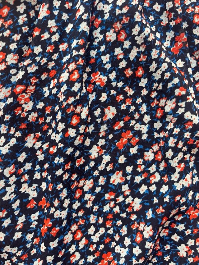 👗 Vestido corto de flores