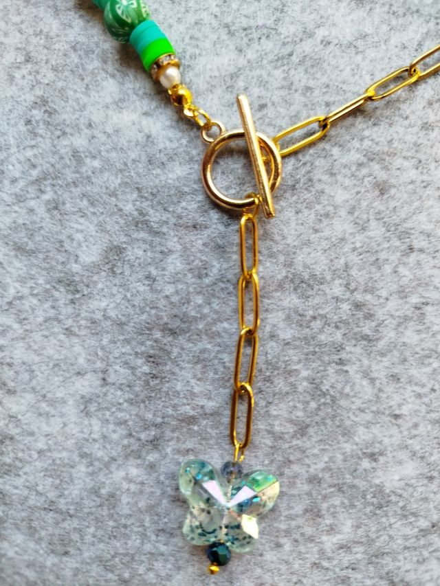 Collar artesano colorido