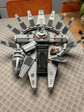 Halcon milenario. Star Wars. 7965. Milenium Falcon