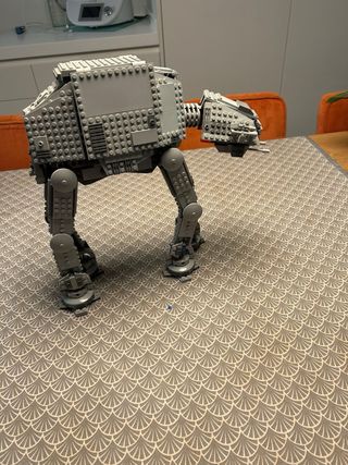 Caminante. Star Wars. ATAT. 75054 y figuras 