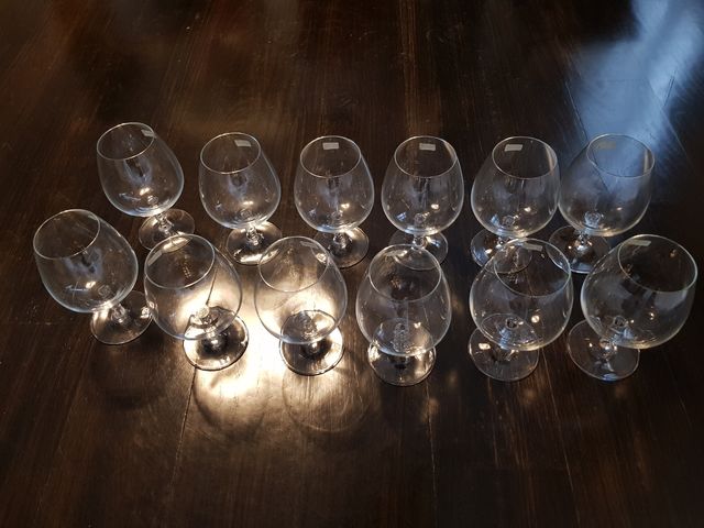 Juego de copas de coñac