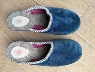 Zapatillas casa de chica