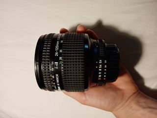 Nikon AF Nikkor 24-120 f 3.5-5.6 D