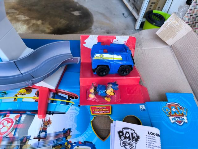 Torre patrulla canina