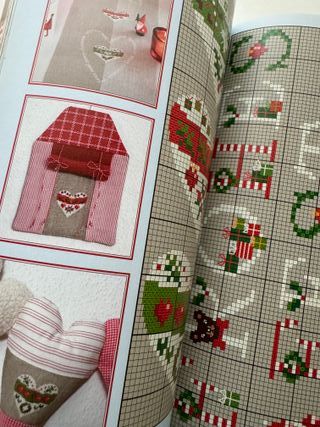 Libro de patchwork y punto de cruz Country Hearts