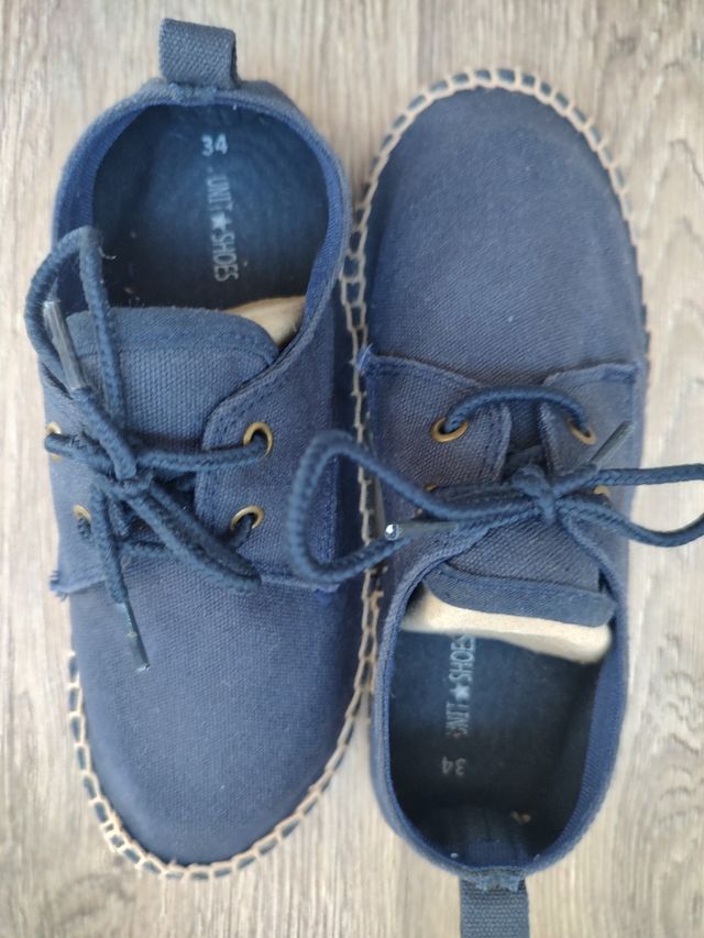 Zapatos casual talla 34