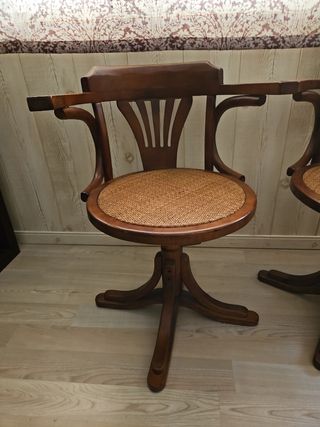 Sillas rattan despacho