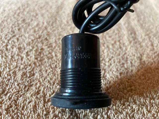 USB EXTERIOR PARA MOTO BICI PATINETE CARAVANA.....